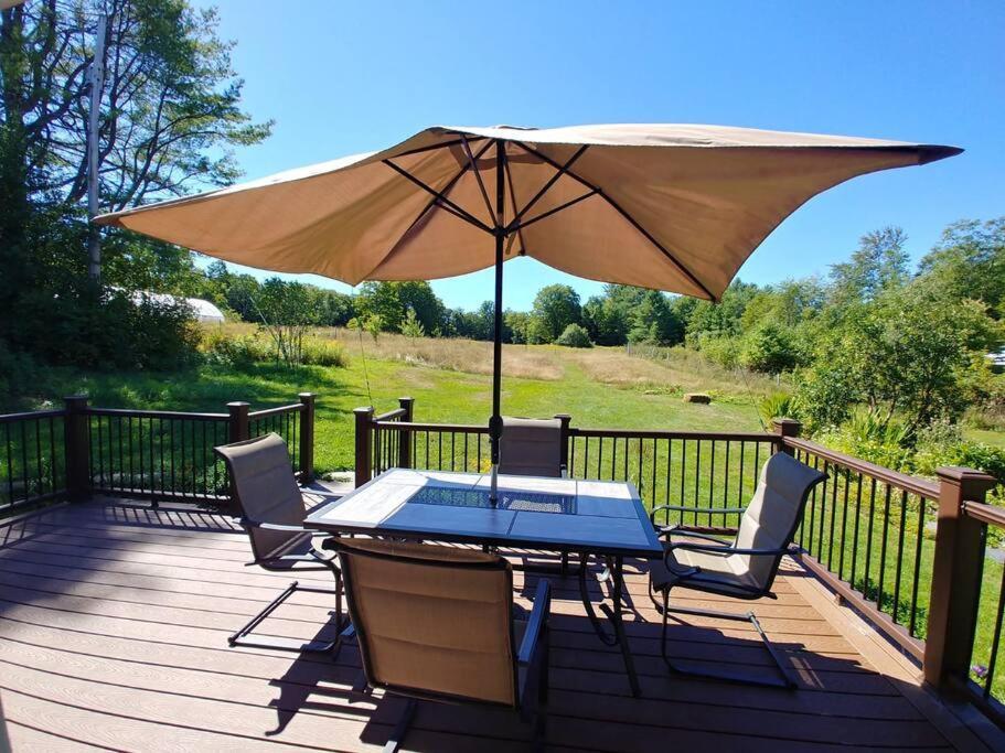 Spacious Country Retreat Close To Town And Nature, Sylvana Farm Vt Montpelier Exterior photo